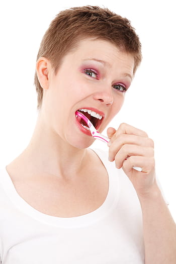 Cinco consejos para limpiar la lengua